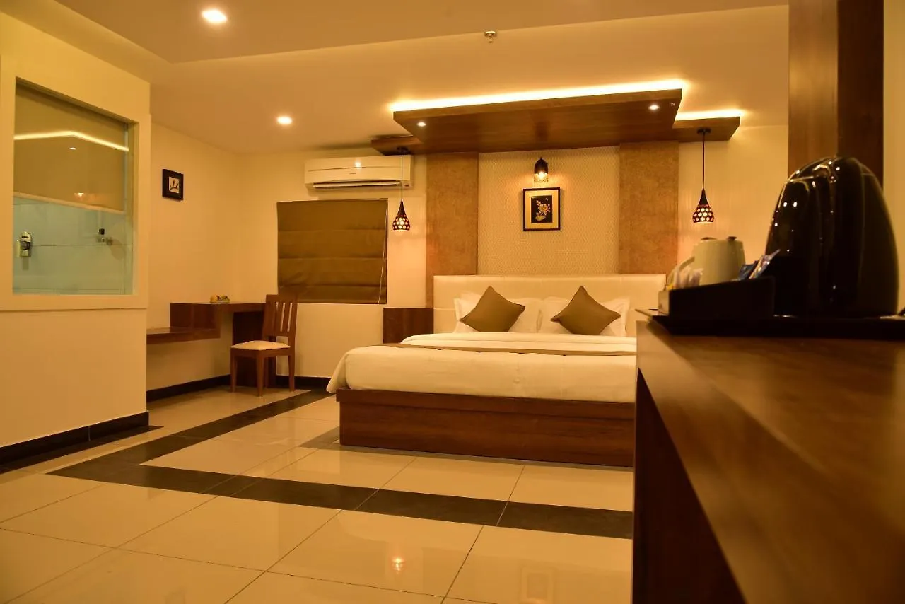 White Suite Hotel Kozhikode
