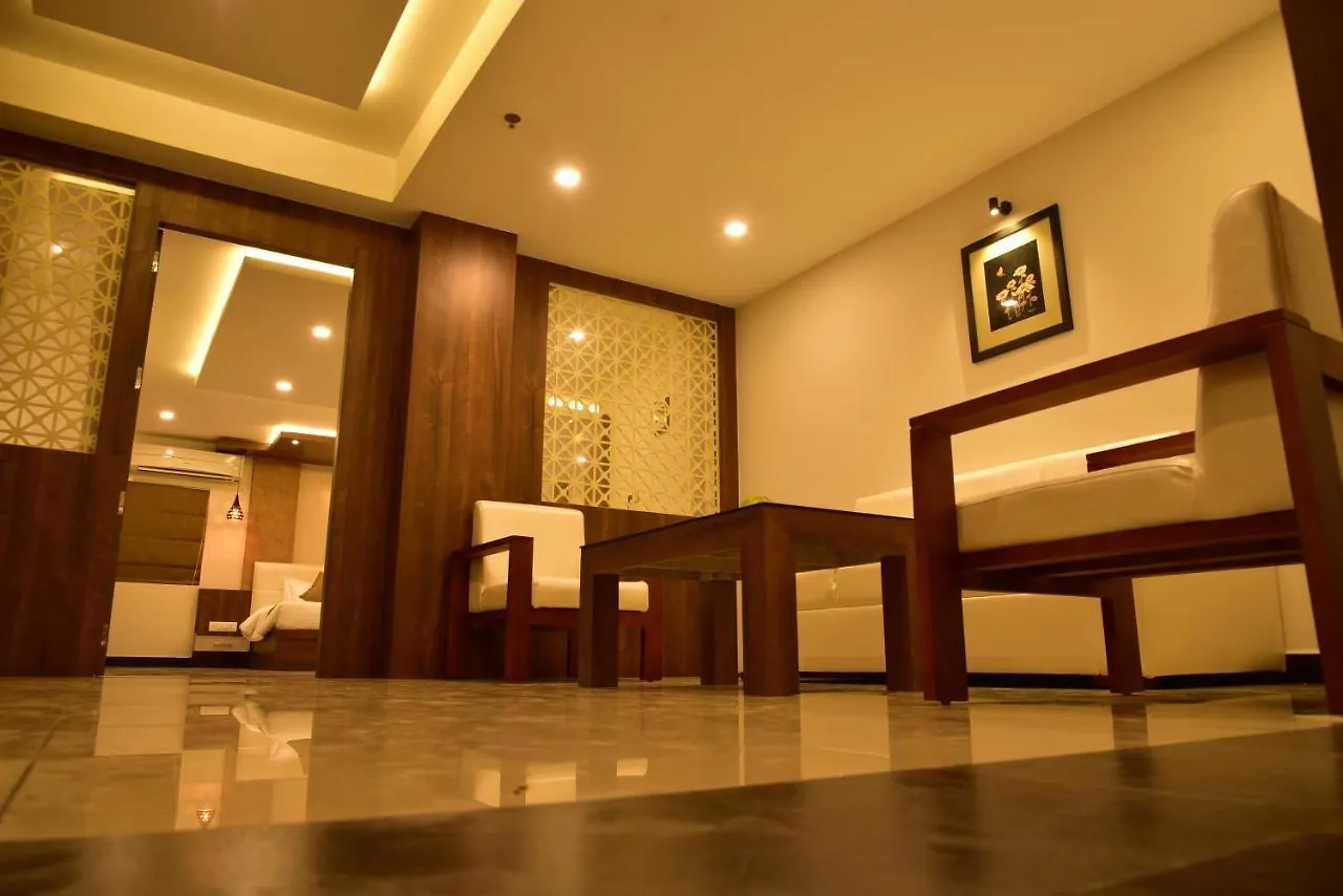 White Suite Hotel Kozhikode